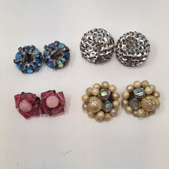 Button Cluster Vintage Clip On Earrings Set of 4 Pairs Beaded Retro Glam Japan - Picture 1 of 9
